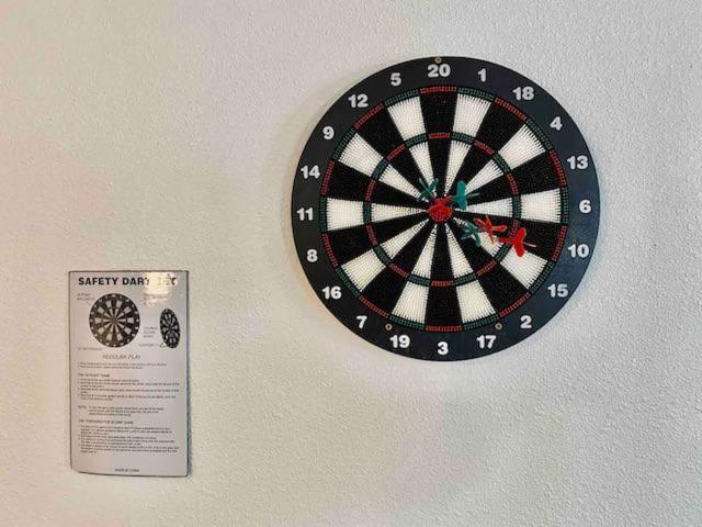 Raccoon Hideout Hot Tub Bbq Arcade Darts Villa Оукхърст Екстериор снимка